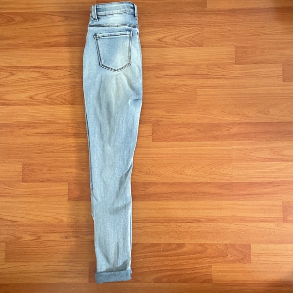 Jeans - Picture 2 of 5